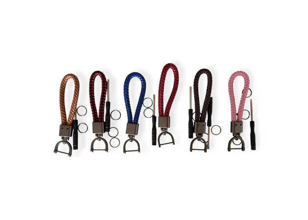 Фото 1 - Брелок «Ремень с отверткой»