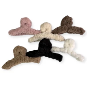 Пушистый крабик для волос длиной 12 см