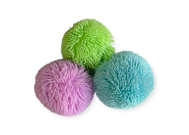 Фото 1 - Пухнастий шарик  з тальком у середині