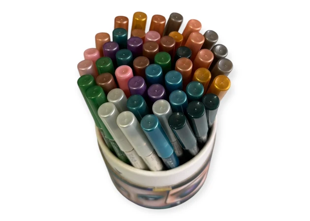 Фото 2 - Карандаш для век с блестками