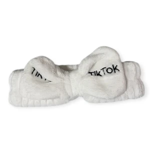 Повязка на голову «Tik Tok»